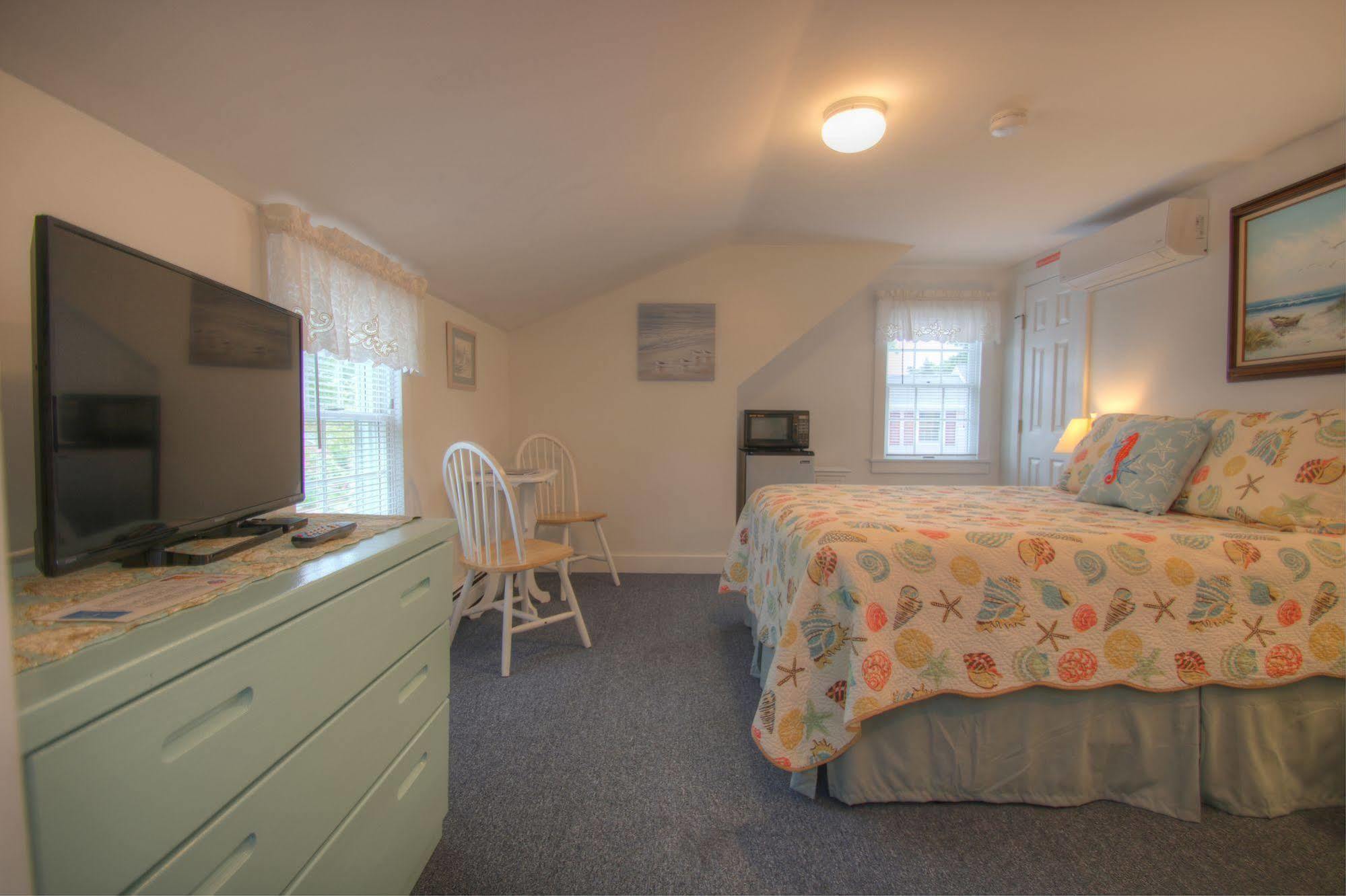 The Tern Inn Bed & Breakfast And Cottages West Harwich Esterno foto